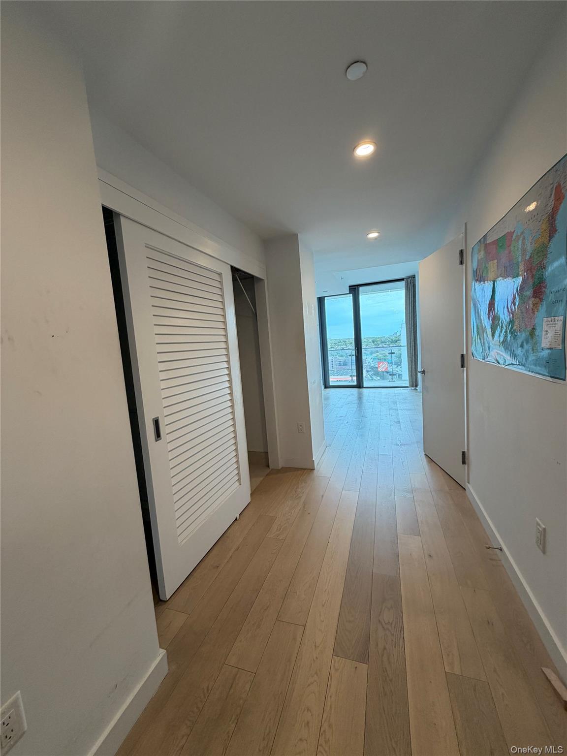 131-01 40 Road, Unit PH2P Queens, NY 11354 - Photo 4 of 16