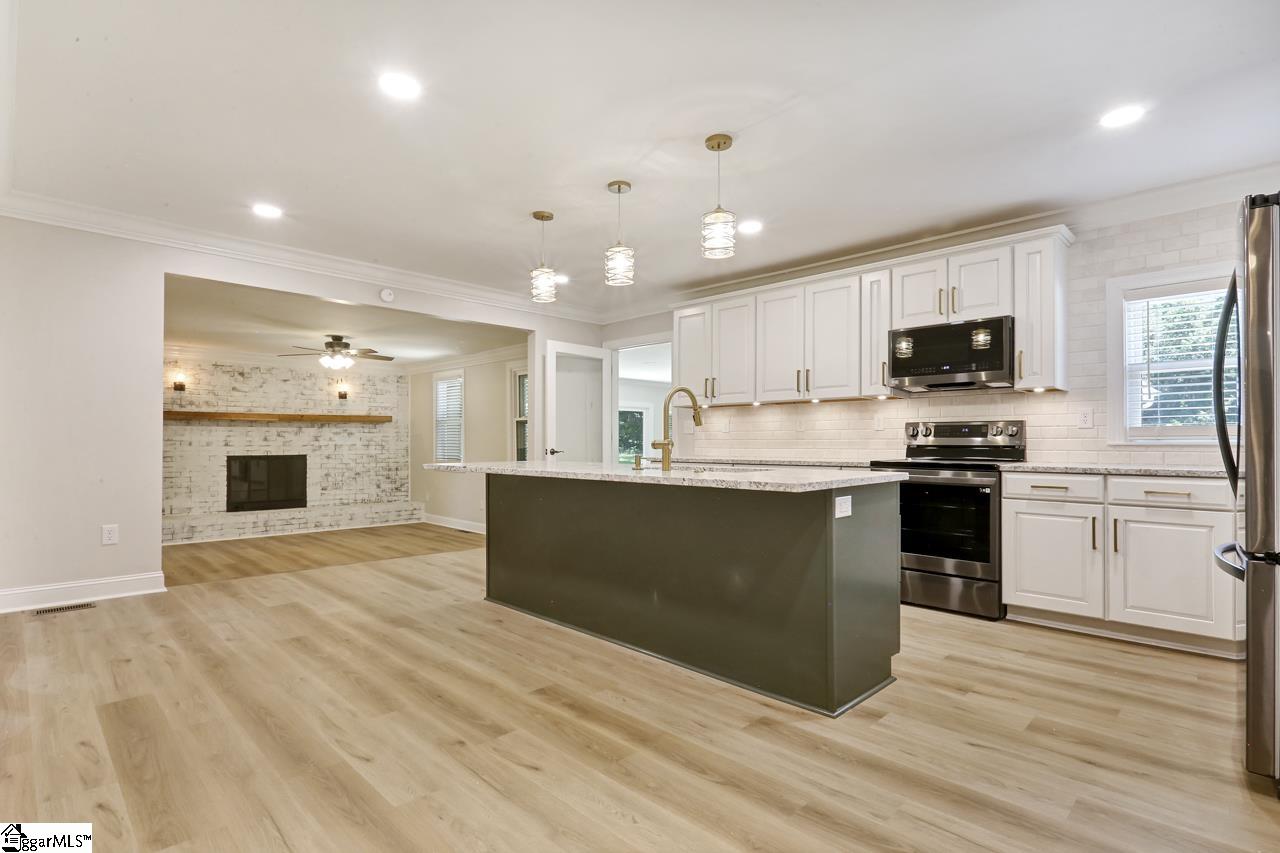 35 South Fairfield Road Greenville, SC 29605 - Photo 7 of 36 Gallery Image 7