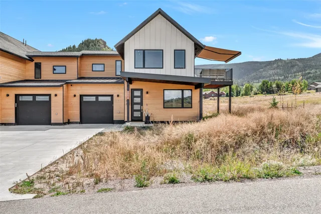 $990,000 | 30610 Relay Court, Oak Creek, CO 80467
