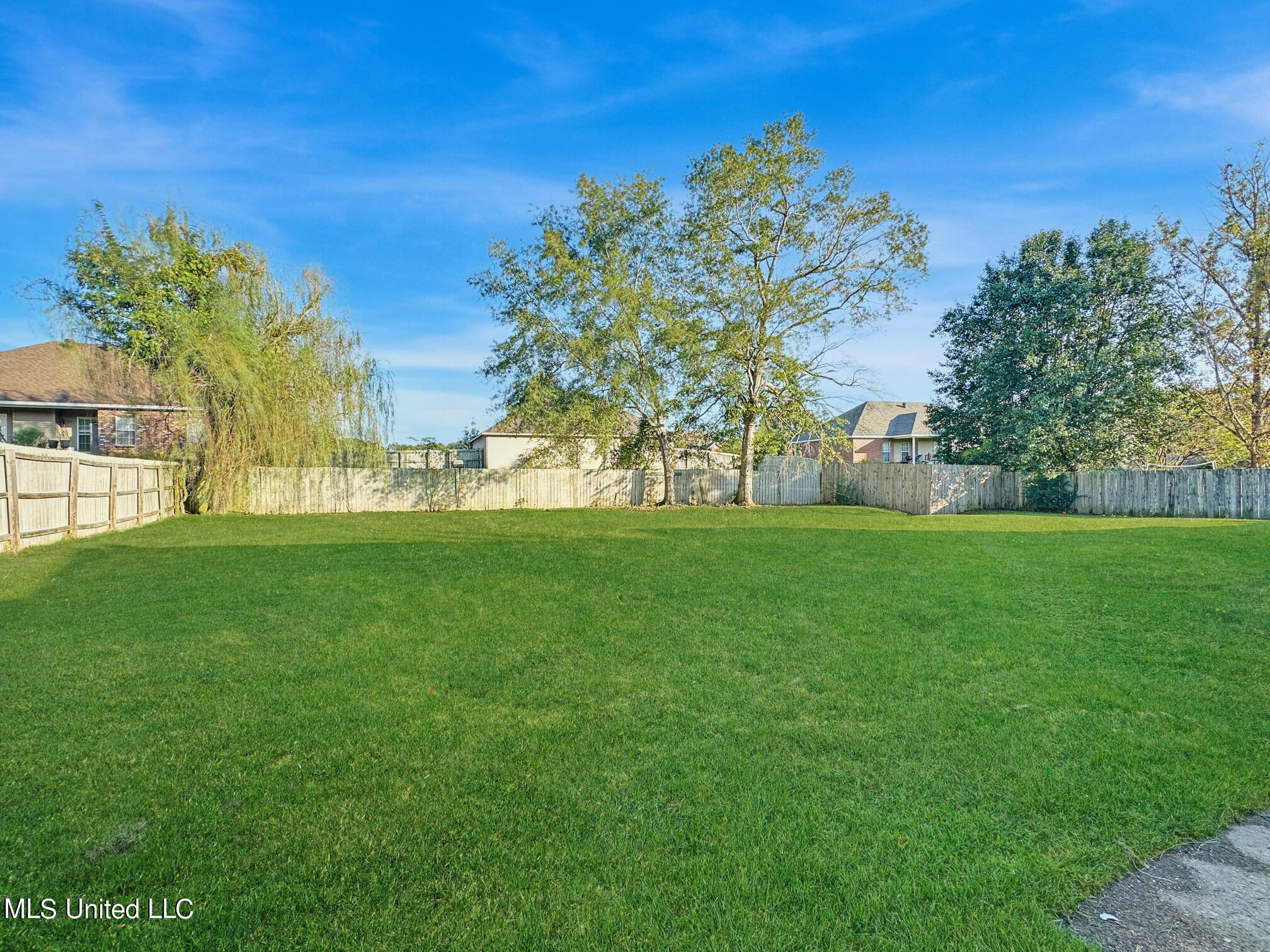 312 White Sand Road Florence, MS 39073 - Photo 7 of 23 38ab14cd1dfe91dae84358b365e5f18173140aba