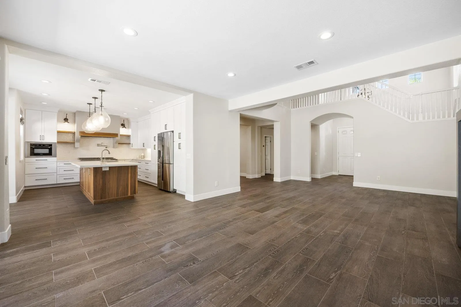 7352 Via Cresta Road San Diego, CA 92129 - Photo 12 of 36