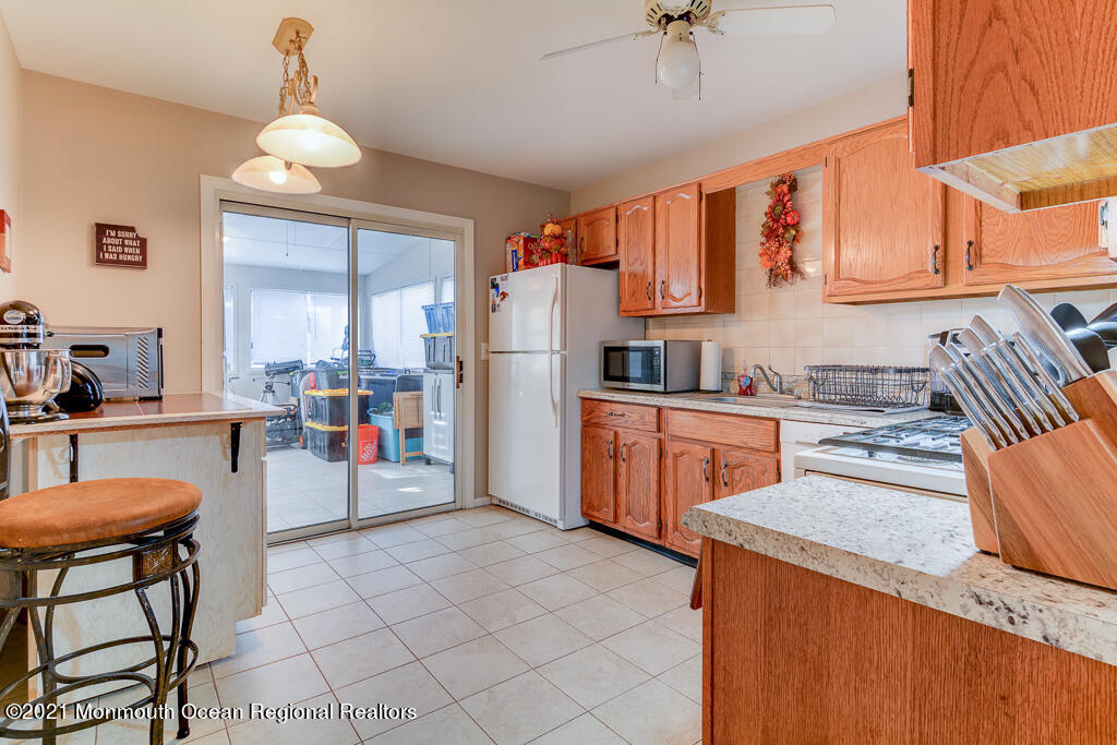 558 Iron Kettle Road Toms River, NJ 08753 - Photo 6 of 15 0006__SMALL