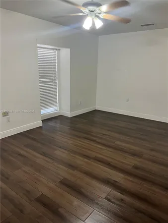 $2,900 | 7411 Twin Sabal Drive, Unit 7411, Miami Lakes, FL 33014