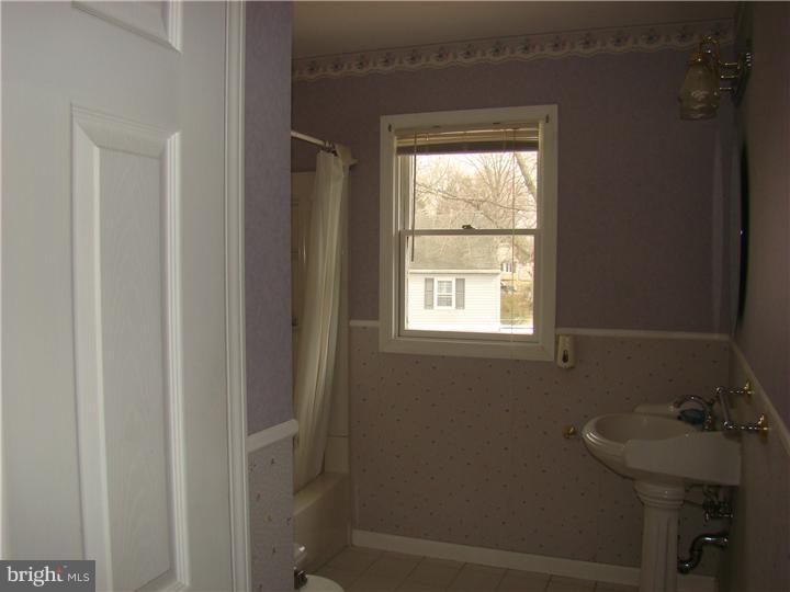 619 Hedding Jacksonville Road Mount Holly, NJ 08060 - Photo 15 of 20 Gallery Image 15
