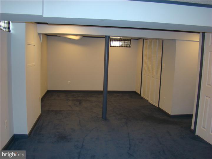619 Hedding Jacksonville Road Mount Holly, NJ 08060 - Photo 17 of 20 Gallery Image 17