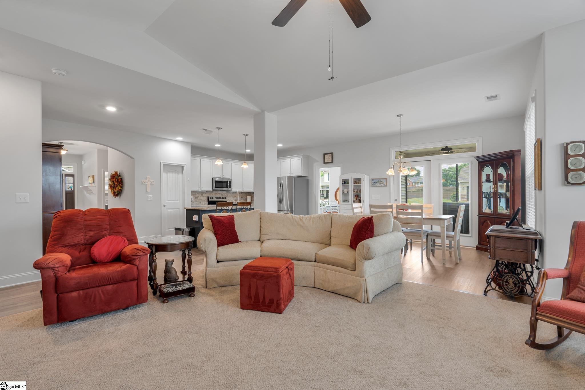 301 Ellsberry Way Greer, SC 29651 - Photo 6 of 28 Gallery Image 6