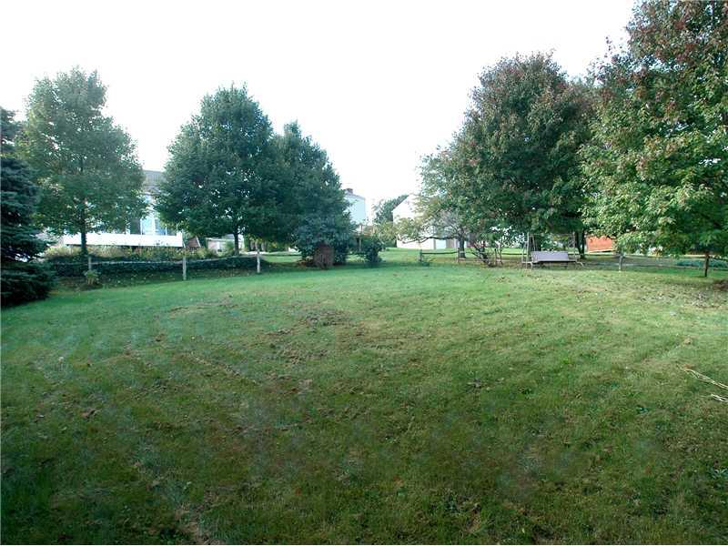 240 Seanor Road Irwin, PA 15642 - Photo 18 of 19 View.