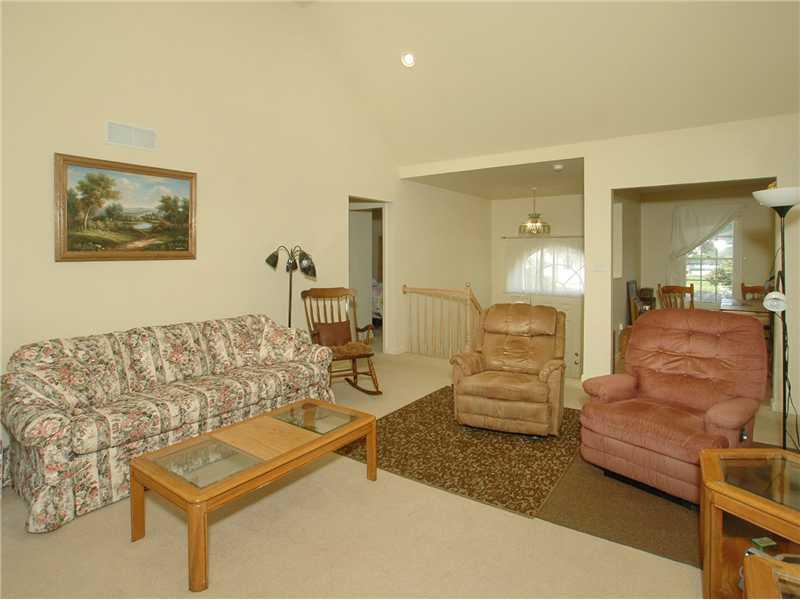 240 Seanor Road Irwin, PA 15642 - Photo 7 of 19 Family Room.