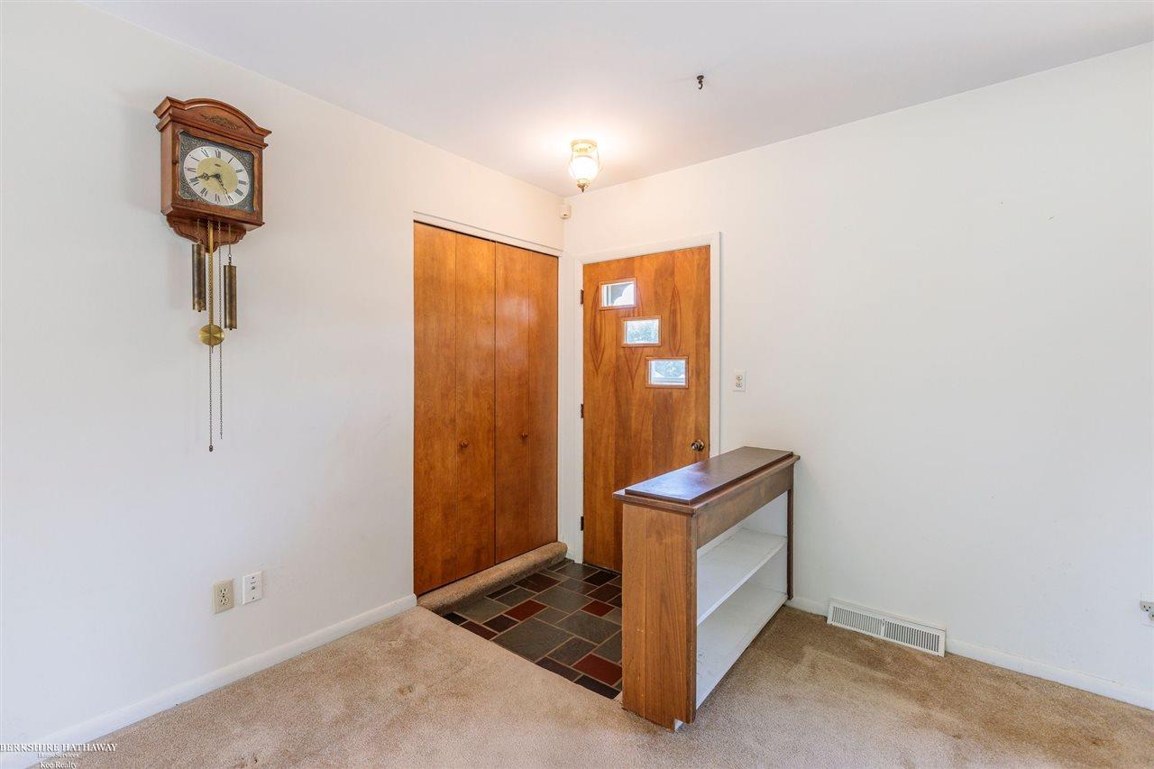 440 Lehigh Road Rochester Hills, MI 48307 - Photo 4 of 28