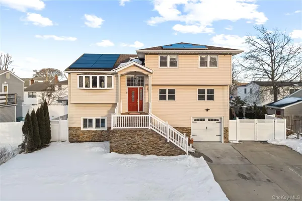 $899,000 | 51 Irving Avenue, Freeport, NY 11520