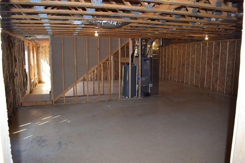 8889 Dickerson Mill Road Moneta, VA 24121 - Photo 27 of 30 Lower Level