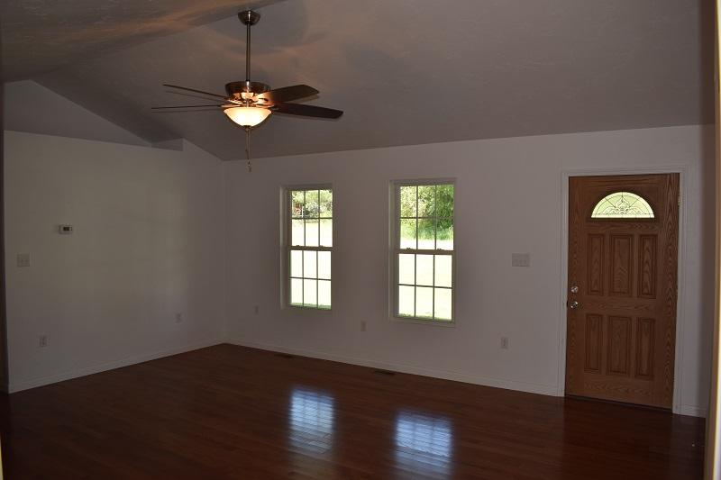 8889 Dickerson Mill Road Moneta, VA 24121 - Photo 8 of 30 Living Room