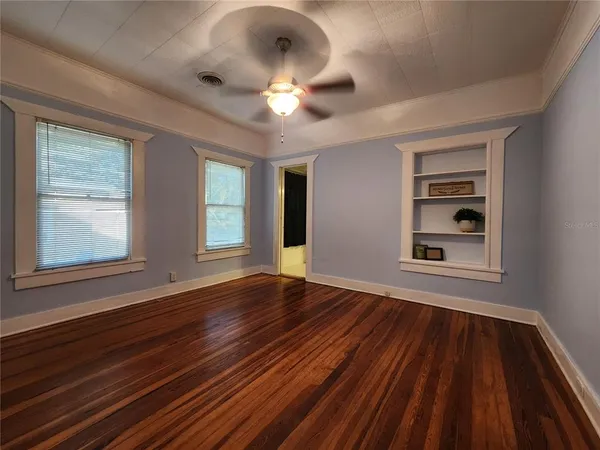 $435,000 | 2121 7th Avenue West, Bradenton, FL 34205