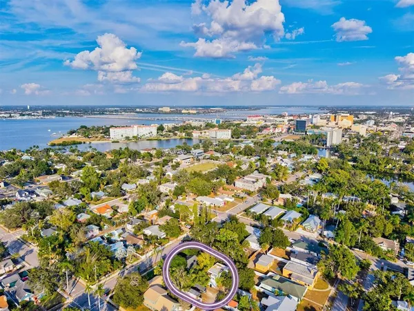 $435,000 | 2121 7th Avenue West, Bradenton, FL 34205