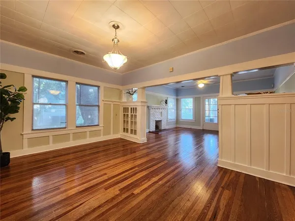 $435,000 | 2121 7th Avenue West, Bradenton, FL 34205