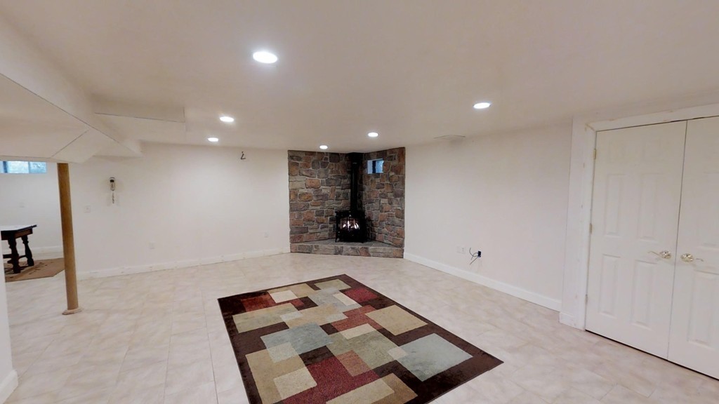 26 Noreen Road Mansfield, MA 02048 - Photo 27 of 30 Gallery Image 27