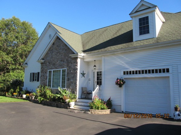 26 Noreen Road Mansfield, MA 02048 - Photo 3 of 30 Gallery Image 3