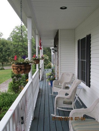 26 Noreen Road Mansfield, MA 02048 - Photo 6 of 30 Gallery Image 6