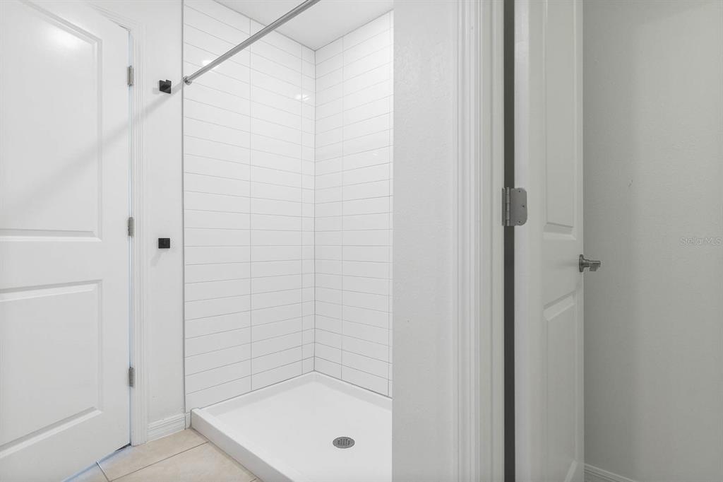 13755 Big Hawk Way Lithia, FL 33547 - Photo 24 of 33 a bathroom with a bathtub