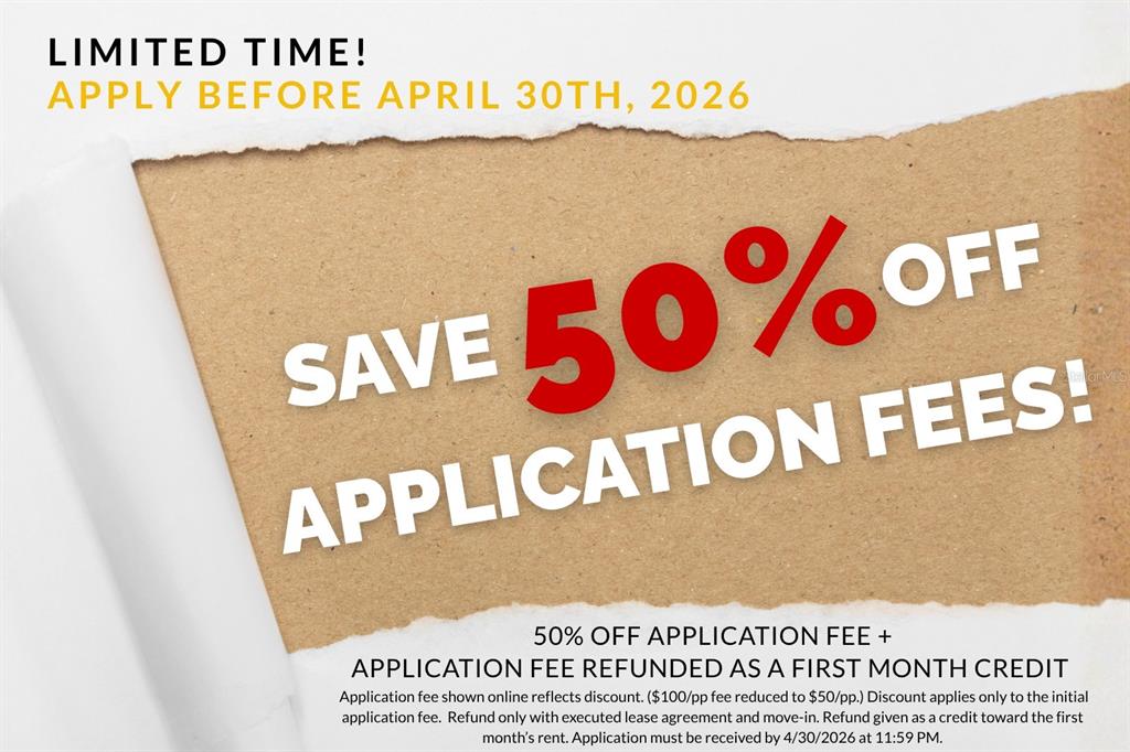 13755 Big Hawk Way Lithia, FL 33547 - Photo 3 of 33 a close up of a street sign