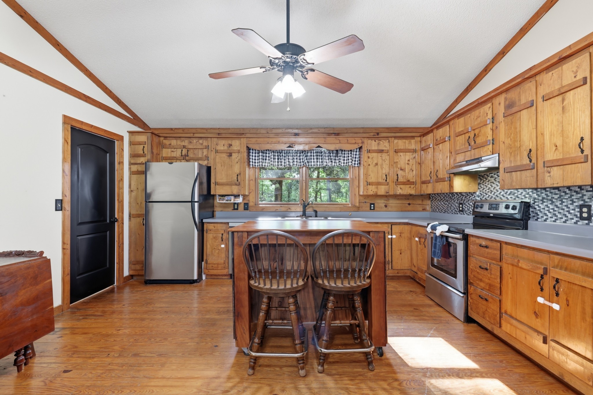 4628 County Home Road Paris, TN 38242 - Photo 8 of 32
