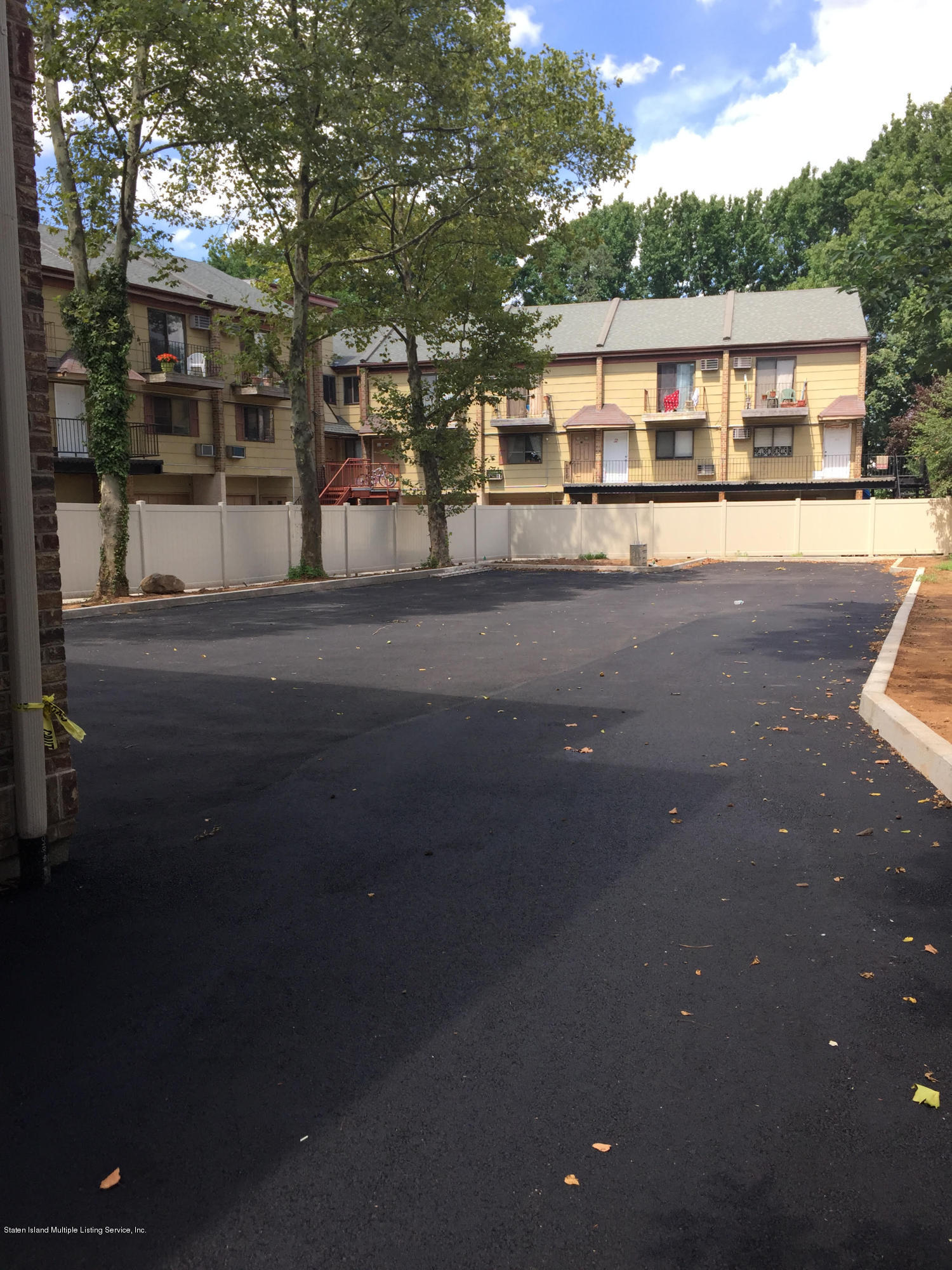 3843 Amboy Road, Unit 2B Staten Island, NY 10308 - Photo 2 of 10 1