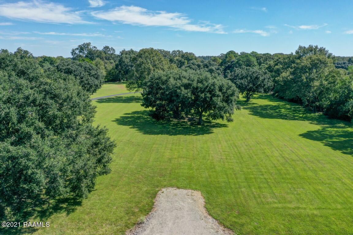 2409 E Broussard-56