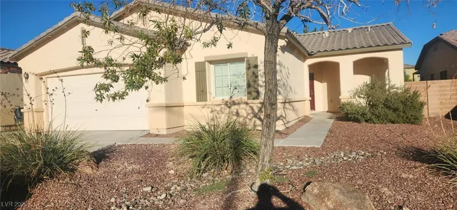$1,995 | 6028 Stanton Summit Drive, North Las Vegas, NV 89081