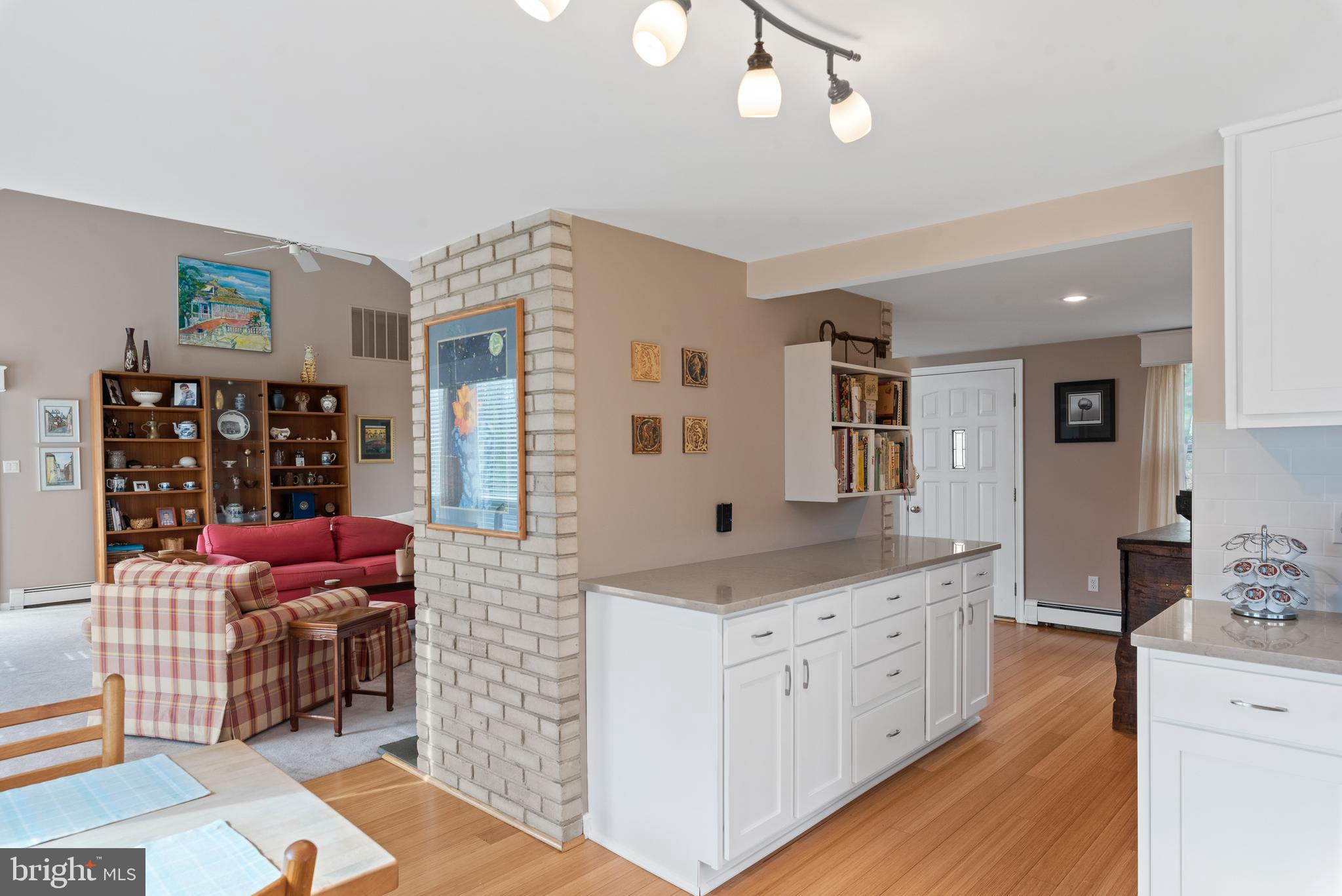 263 North Chapman Road Doylestown, PA 18901 - Photo 10 of 34 Gallery Image 10