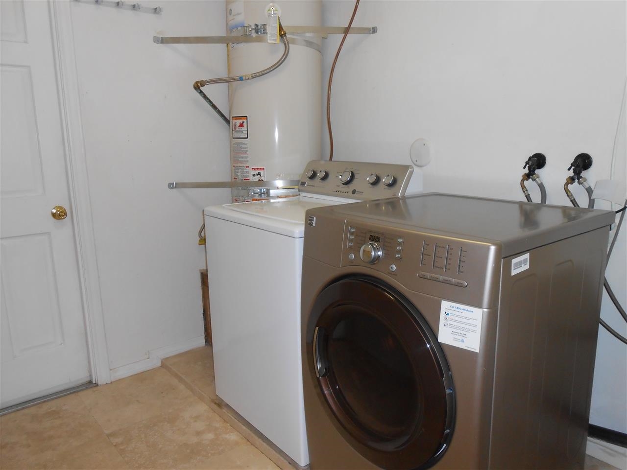 1202 Canter Road Escondido, CA 92027 - Photo 22 of 25 Laundry room has new washer, newer dryer, sink, storage & backyard access.
