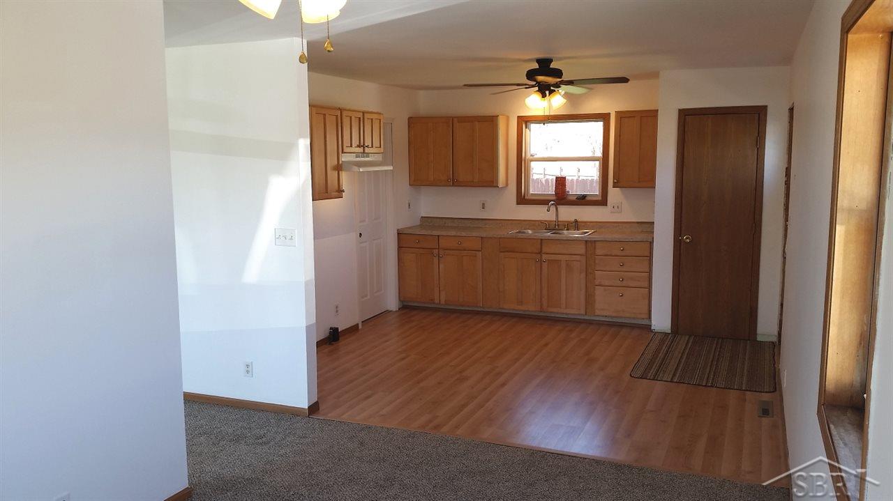 1115 Sherman Road Saginaw, MI 48604 - Photo 5 of 10 50009268-4.JPG