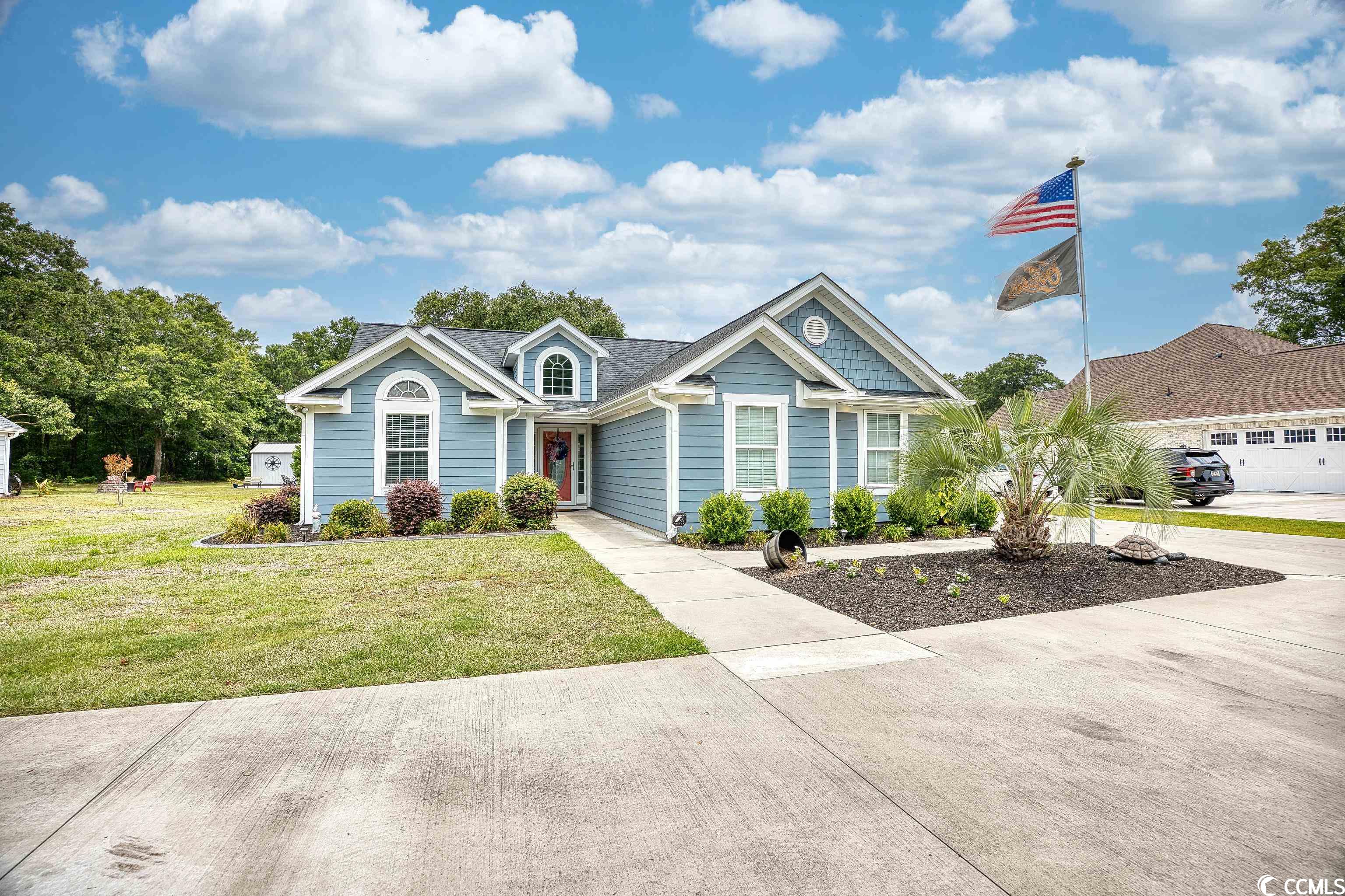 952 Wachesaw Road Murrells Inlet, SC 29576 - Photo 3 of 37 Gallery Image 3
