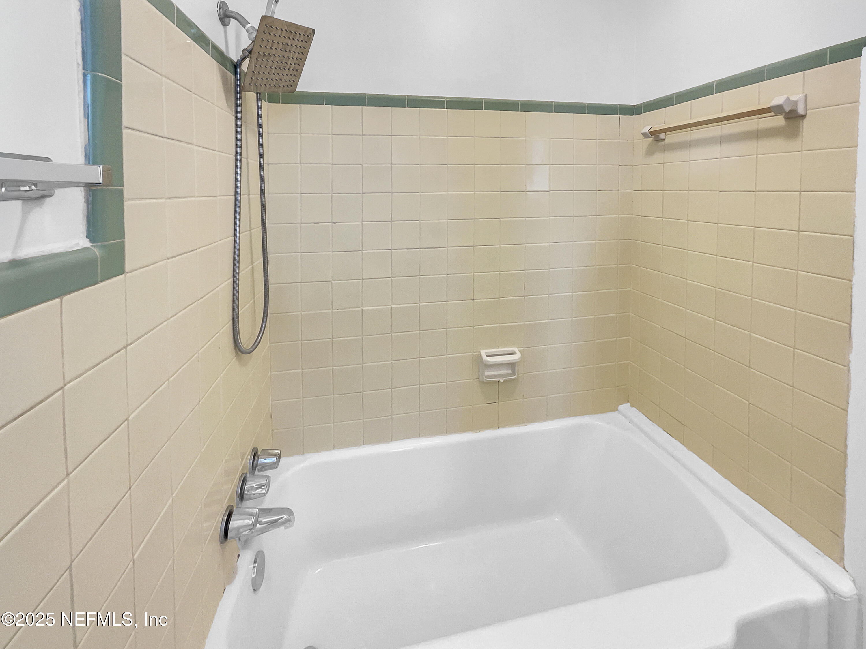 2440 Gaillardia Road Jacksonville, FL 32211 - Photo 14 of 19 listing_10