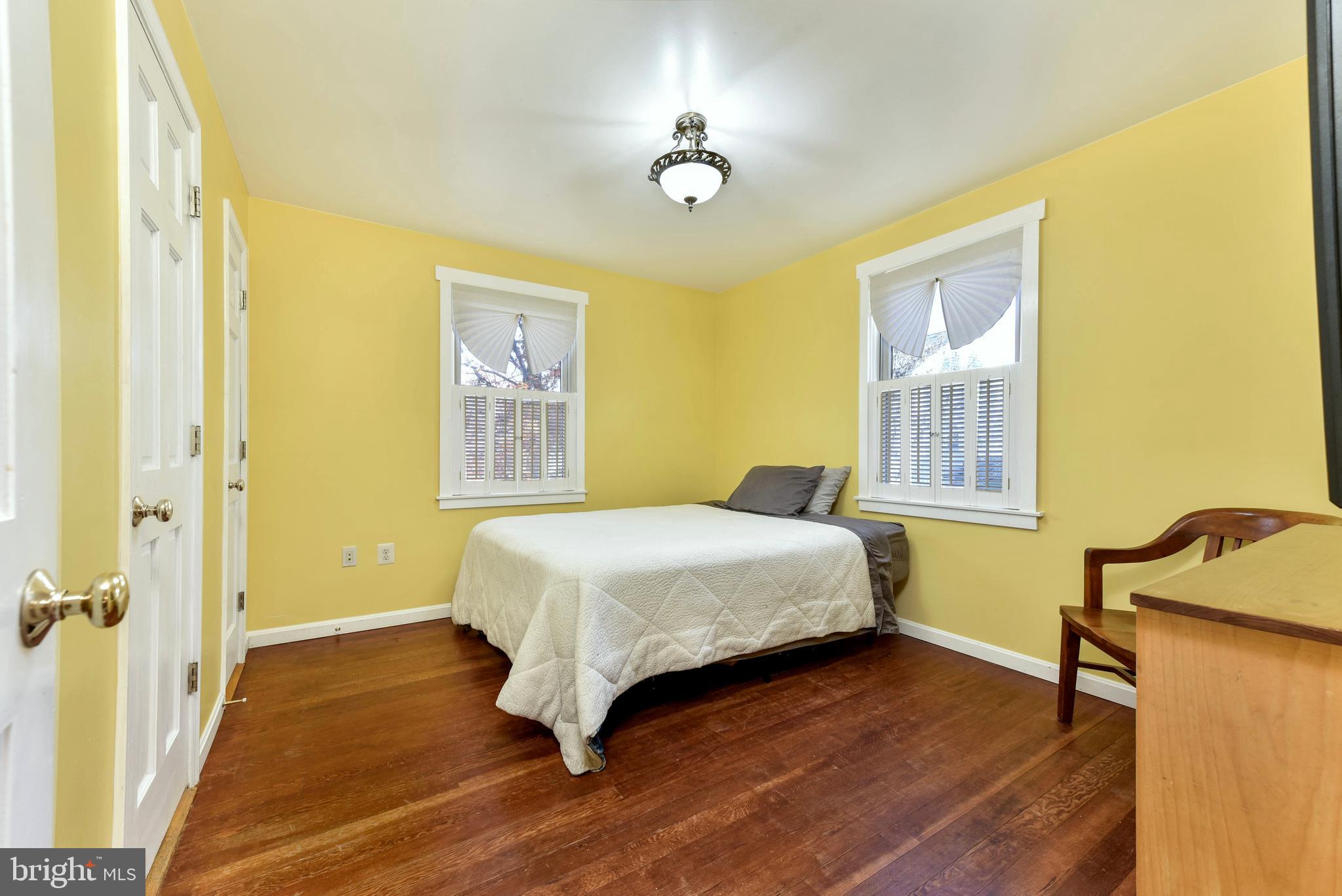 17398 Hamilton Station Road Hamilton, VA 20158 - Photo 6 of 21 PRIMARY BEDROOM
