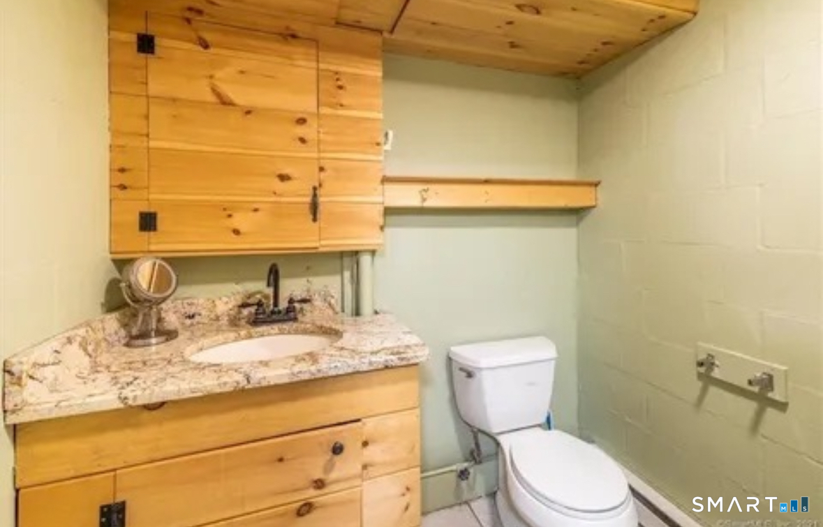 21 Thompson Road Franklin, CT 06254 - Photo 8 of 9