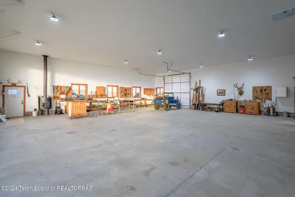 $795,000 | 78 East Fork Big Sandy Road, Boulder, WY 82923