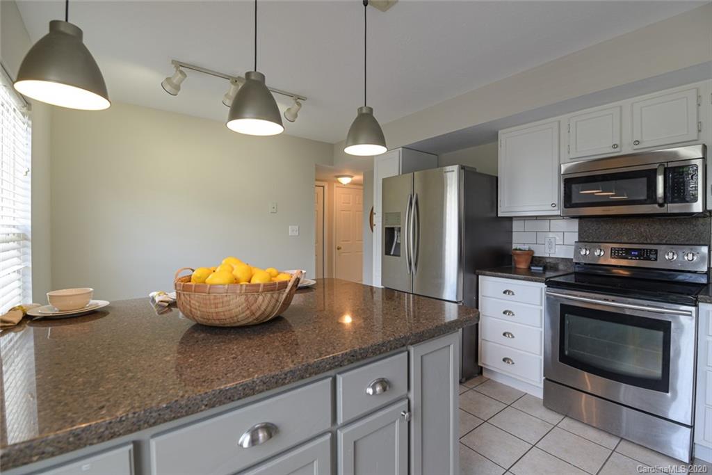 64 Gibbs Road Leicester, NC 28748 - Photo 17 of 45 Gallery Image 17