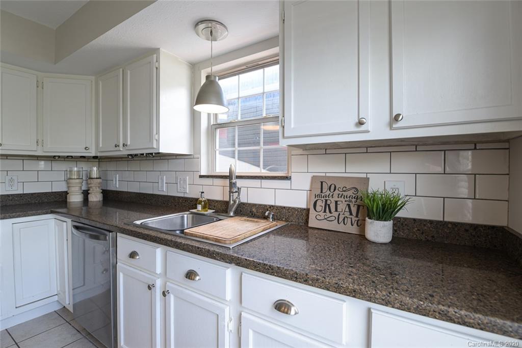 64 Gibbs Road Leicester, NC 28748 - Photo 18 of 45 Gallery Image 18