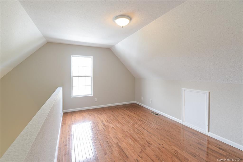 64 Gibbs Road Leicester, NC 28748 - Photo 32 of 45 Gallery Image 32