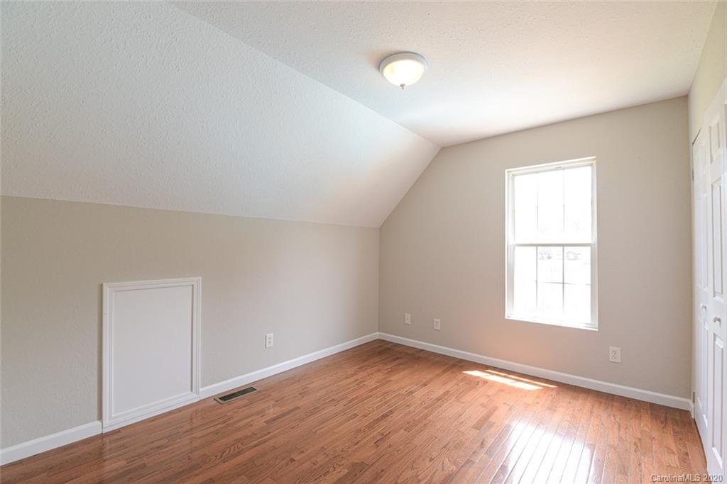64 Gibbs Road Leicester, NC 28748 - Photo 35 of 45 Gallery Image 35