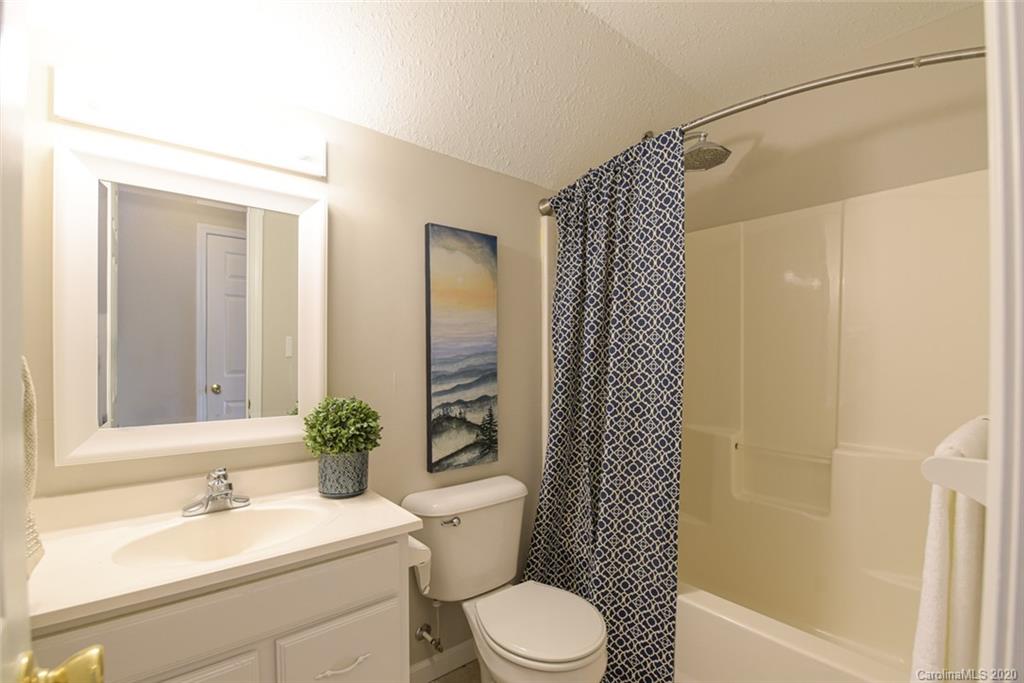 64 Gibbs Road Leicester, NC 28748 - Photo 39 of 45 Gallery Image 39