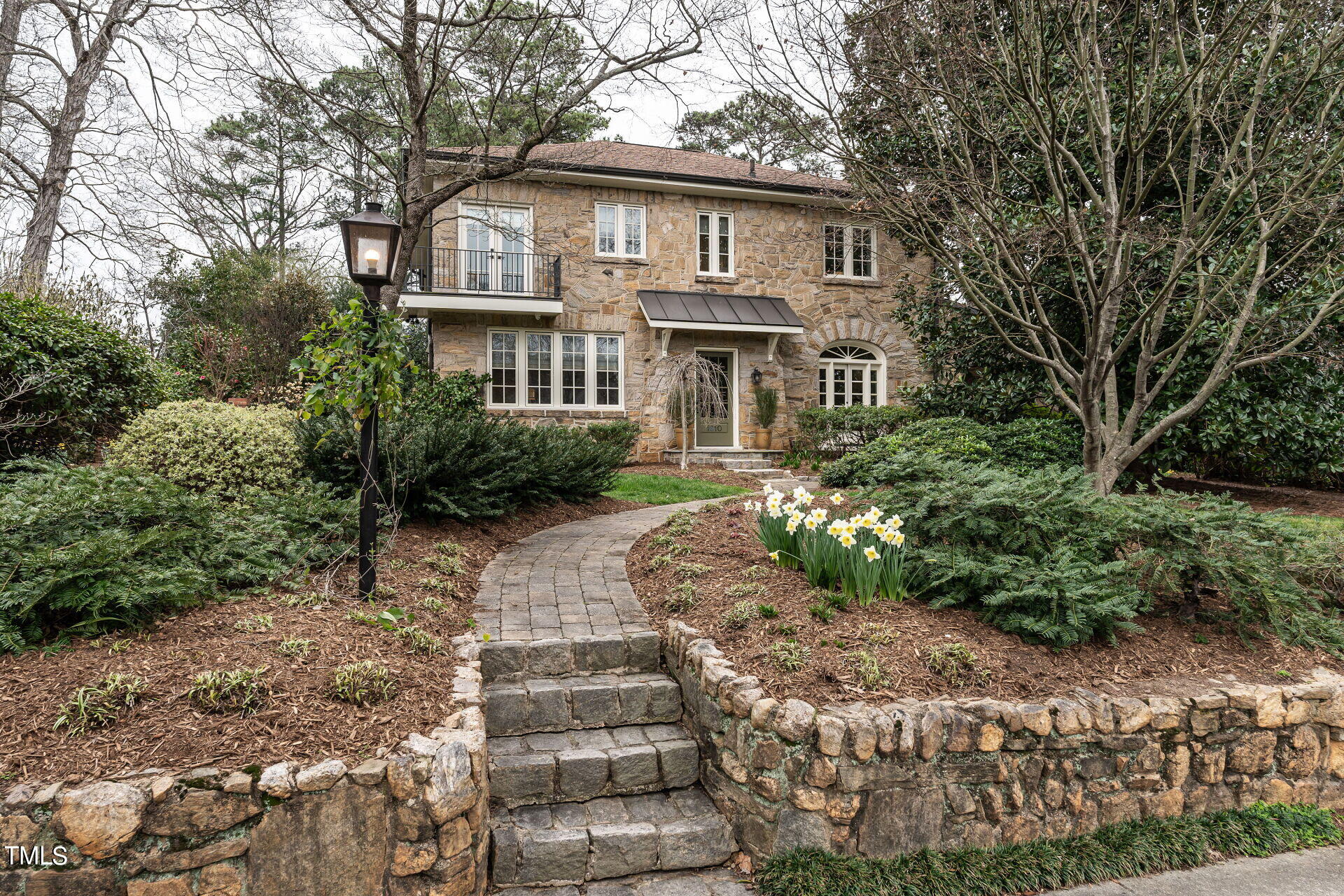 1610 St Marys Street Raleigh, NC 27608 - Photo 1 of 41 virtual-tour-133366-photo-17091642480637