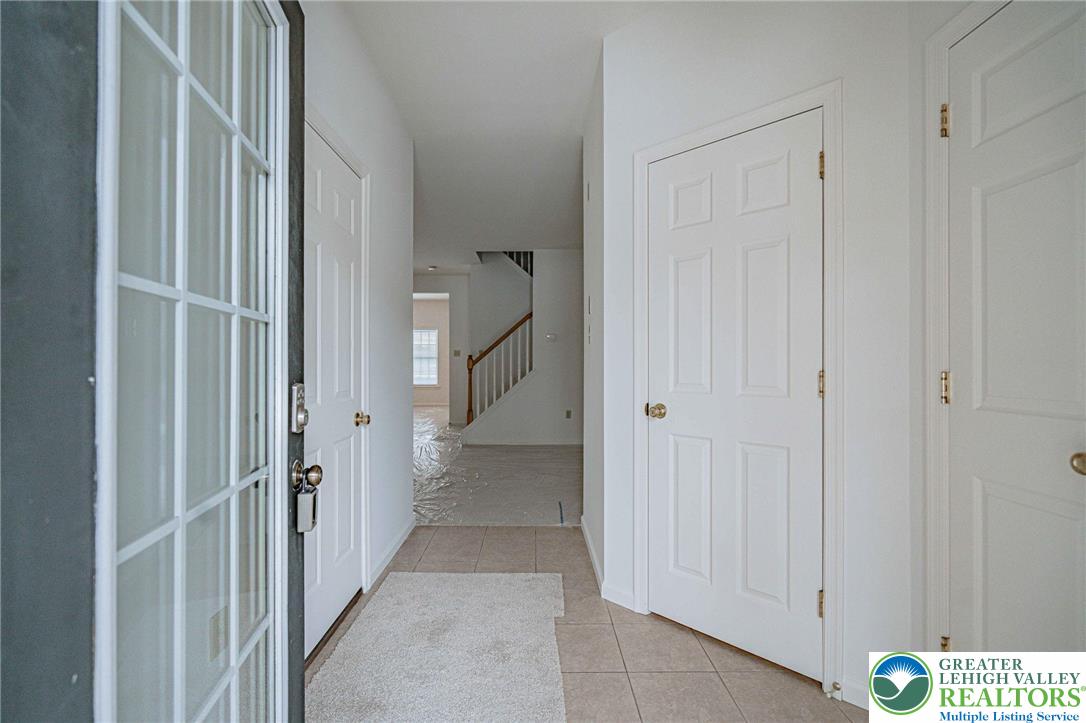 7707 Racite Road Lower Macungie Township, PA 18062 - Photo 4 of 46 Gallery Image 4