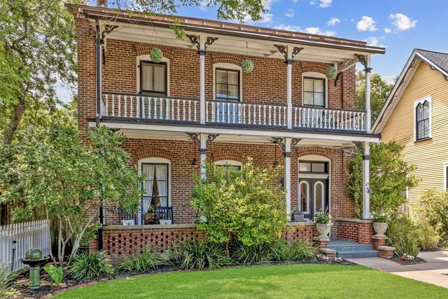 $1,199,000 | 23 South 7th Street, Fernandina Beach, FL 32034