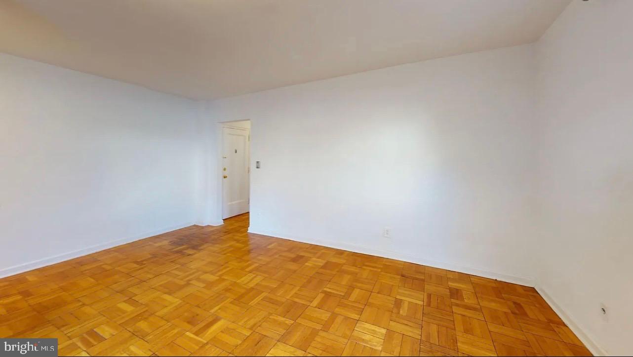 4000 Beecher Street Northwest, Unit 101 Washington, DC 20007 - Photo 10 of 11