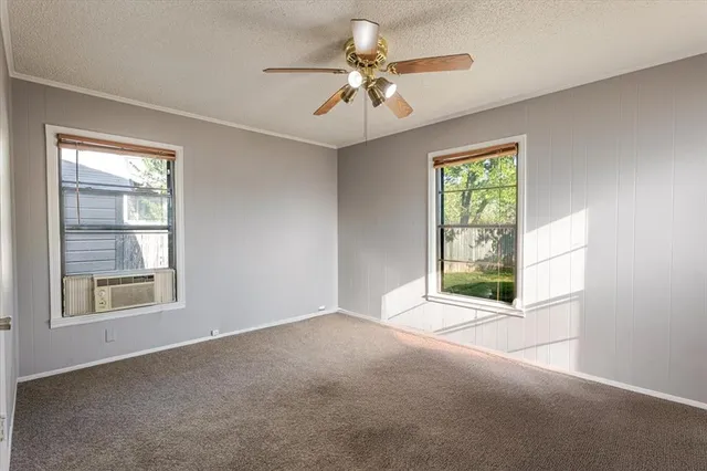 $199,000 | 2100 Southeast 19th Street, Mineral Wells, TX 76067