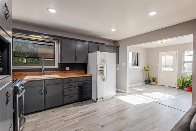 $199,000 | 2100 Southeast 19th Street, Mineral Wells, TX 76067