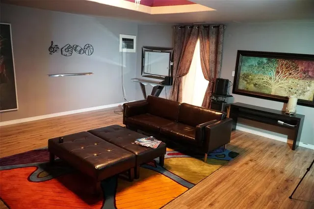 $4,500 | 10207 Carry Back Circle, Dallas, TX 75229