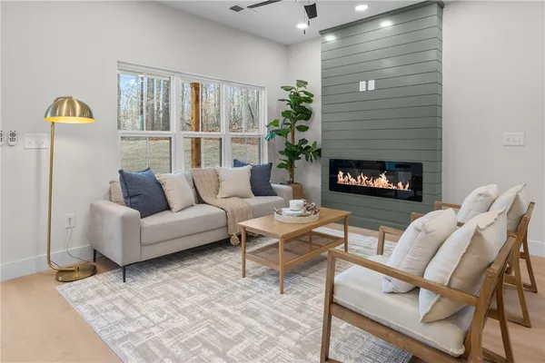 $485,000 | 502 Point Road, Westminster, SC 29693
