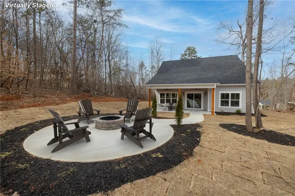 $485,000 | 502 Point Road, Westminster, SC 29693